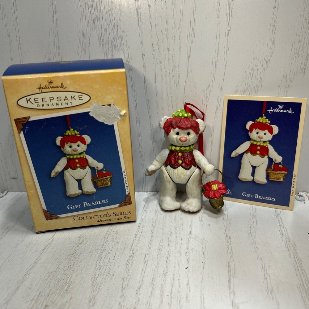 2002 Hallmark GIFT BEARERS #4 Posable Teddy Bear Holly Ornament Porcelai…